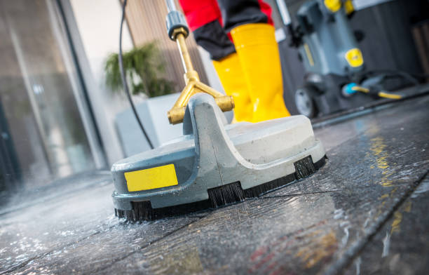 Best Commercial Building Pressure Washing  in Fort Lupton, CO